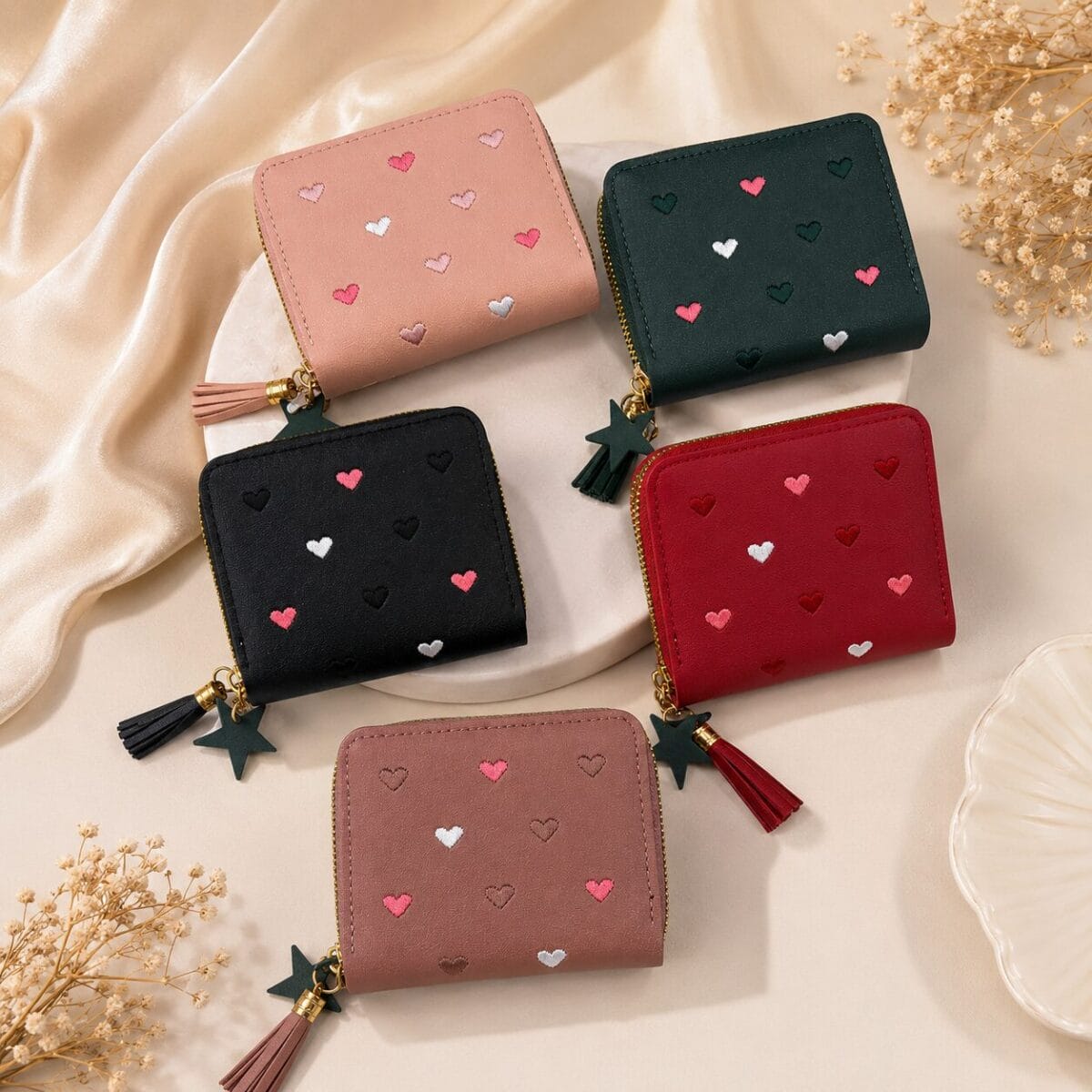 Wallets and card holders from REYLVA